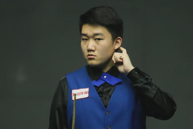 仅18岁的 仅18岁的