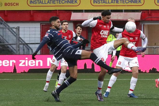 献出色表现 献出色表现